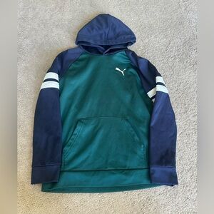 Boys Puma pullover hoodie yl